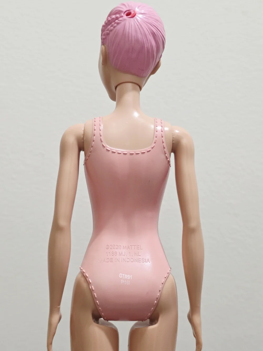 Lot/Bundle of 5 Barbie Dolls - Prosthetic, Reveal, Fairy 2015, 2020, 2021, 2023